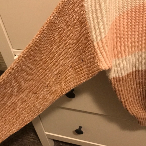 Garage sweater - Picture 4 of 5